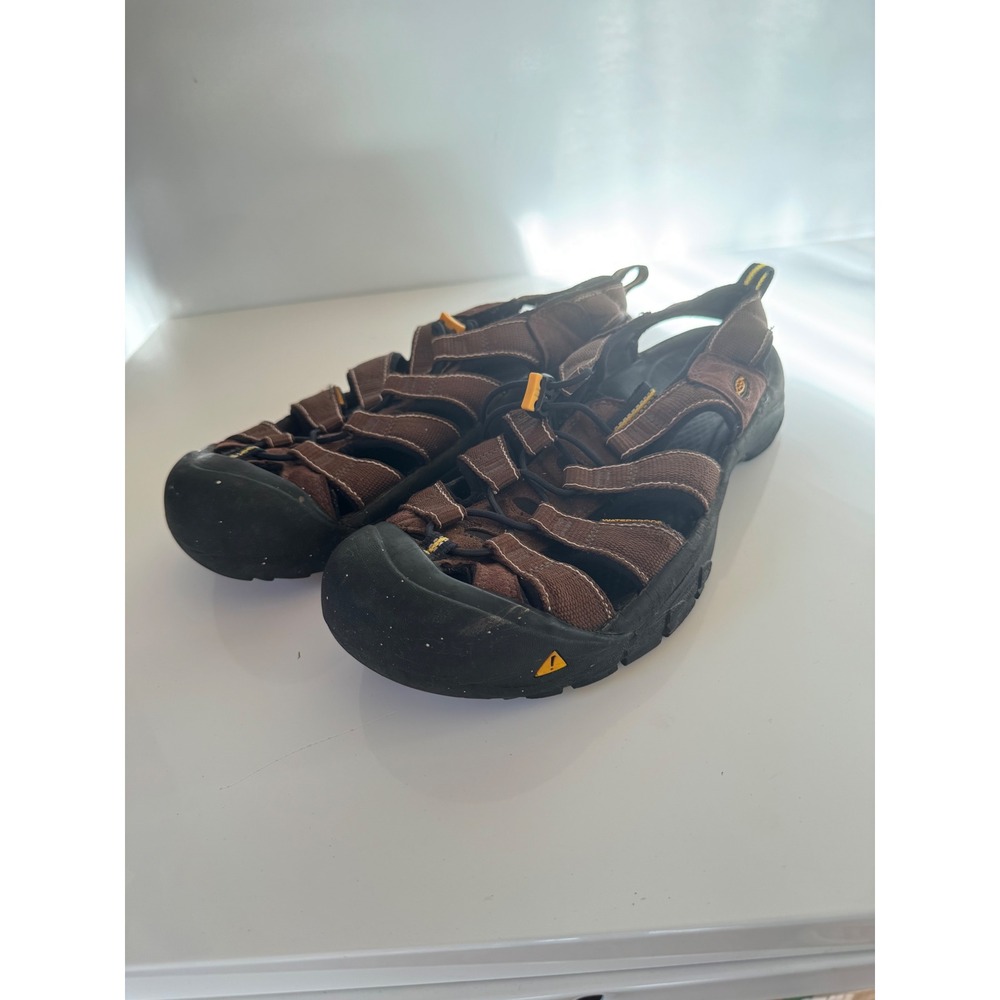 Keen Newport H2 Mens Brown Waterproof Hiking Sandals Wide Size 13 No Tag
